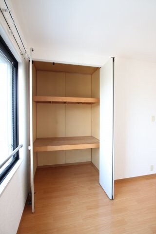 西井ハイツの物件内観写真