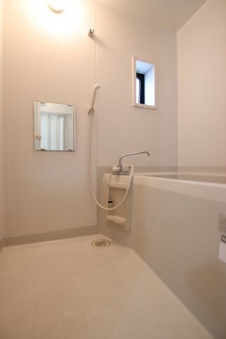 西井ハイツの物件内観写真