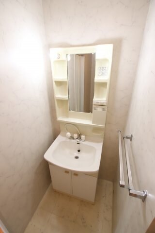 西井ハイツの物件内観写真