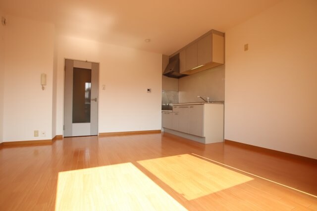 西井ハイツの物件内観写真