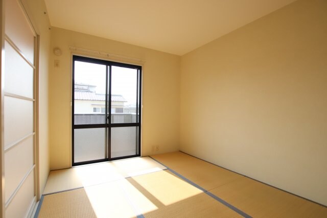 西井ハイツの物件内観写真