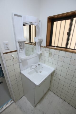 堺市中区深井中町貸家の物件内観写真