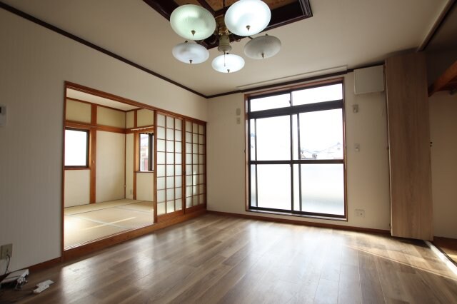 堺市中区深井中町貸家の物件内観写真