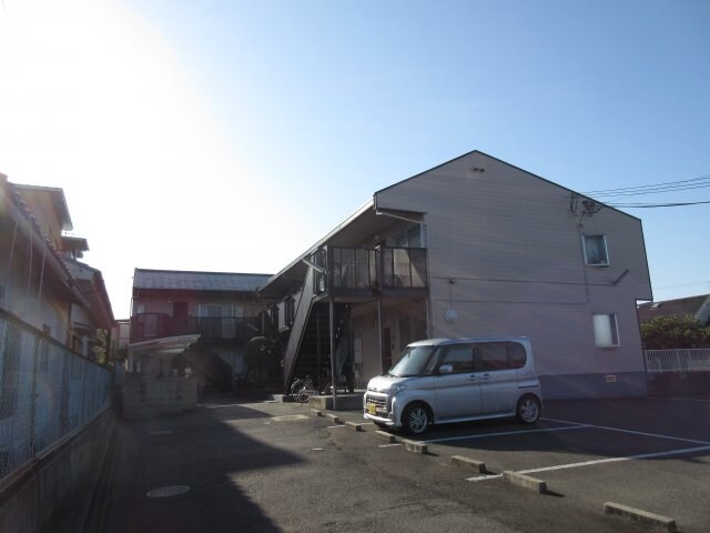 フラッツ池崎の物件外観写真