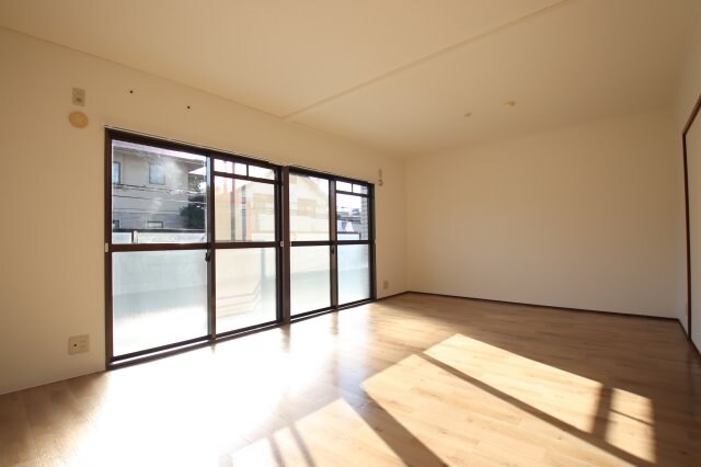 シンフォニーレジデンス藤沢台の物件内観写真