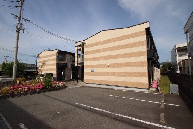 レオパレスノースアイランドⅢの物件外観写真