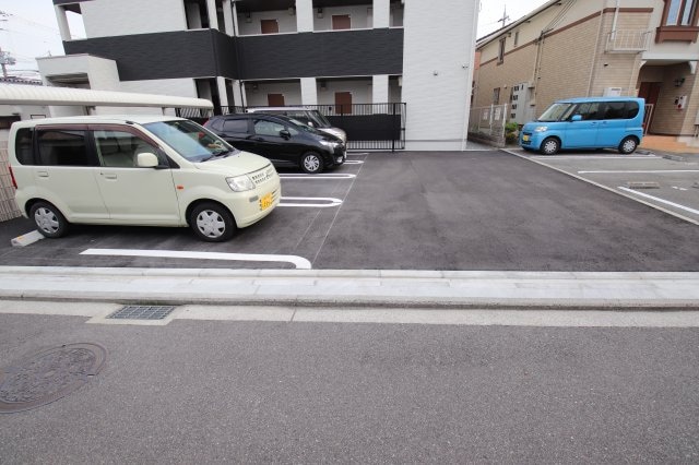 パイン・リバーの物件外観写真