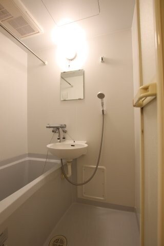 レオパレスシャルマンアンジュの物件内観写真