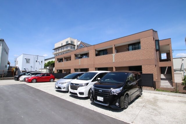 プロニティ美原の物件外観写真