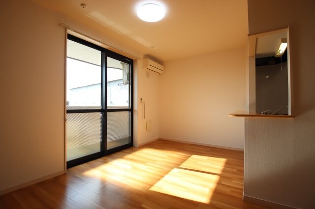 プロニティ美原の物件内観写真