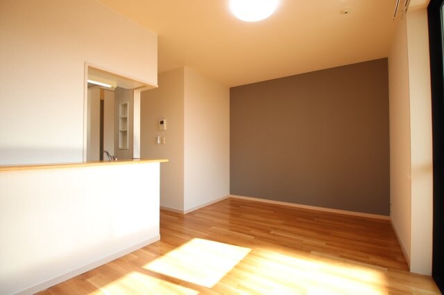 プロニティ美原の物件内観写真