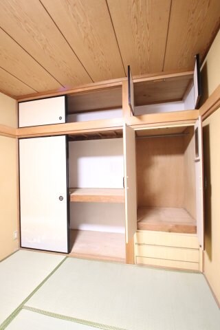 堺市美原区阿弥戸建の物件内観写真