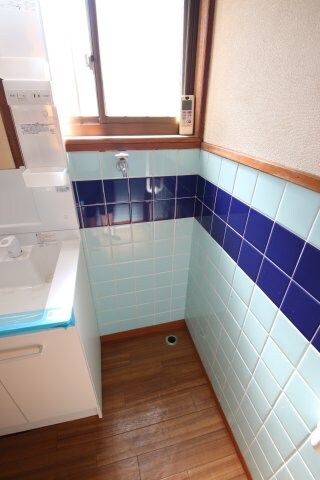 堺市美原区阿弥戸建の物件内観写真