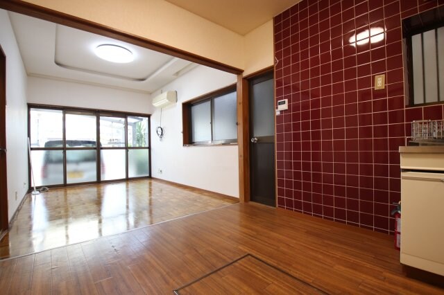 堺市美原区阿弥戸建の物件内観写真