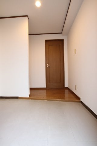 プレアール初芝の物件内観写真