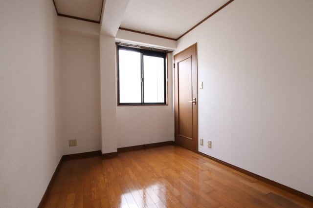 プレアール初芝の物件内観写真