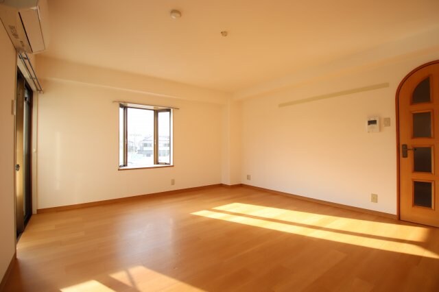 メゾンアルカディア金剛の物件内観写真