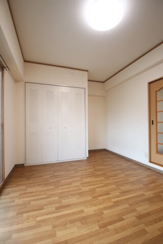 アーバンドゥ金剛の物件内観写真