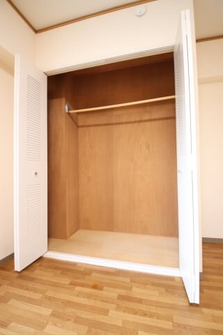 アーバンドゥ金剛の物件内観写真