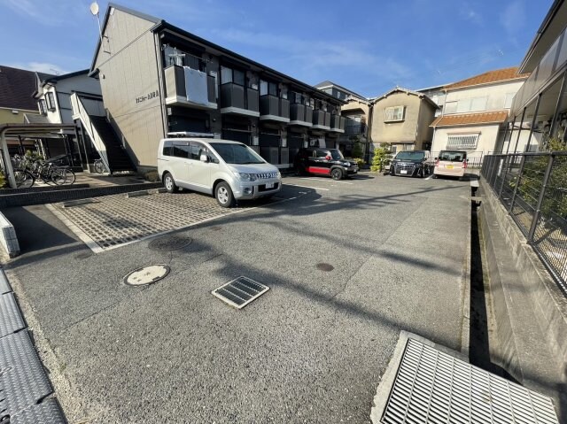 アメニティ大美野Aの物件外観写真