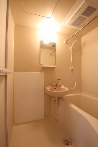 アメニティ大美野Aの物件内観写真