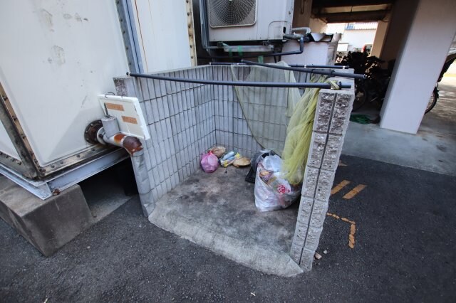 パラストオカザワの物件内観写真