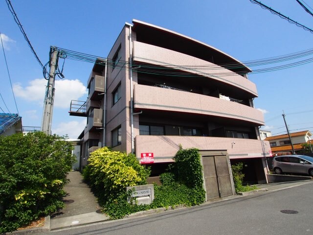 アスガルドの物件外観写真