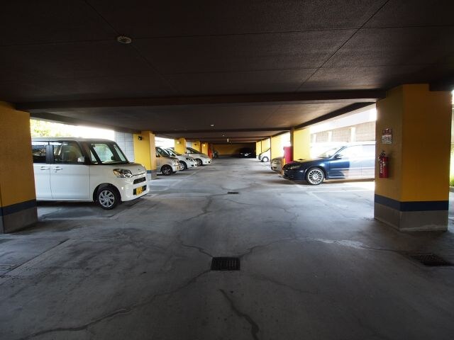 アスガルドの物件外観写真