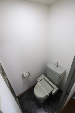 アスガルドの物件内観写真