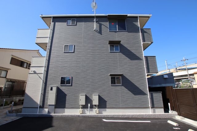 アルモニーメゾンの物件外観写真