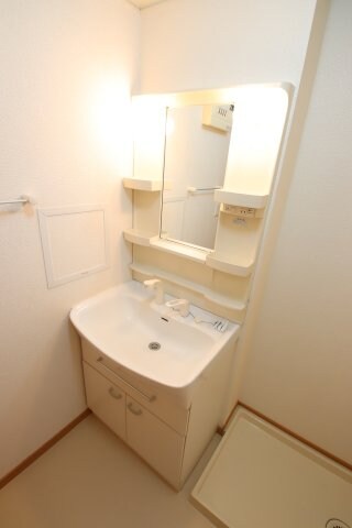 プリムローズＴ・Ｋ　Ｂの物件内観写真