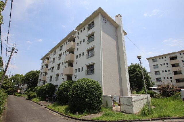 狭山住宅22号棟の物件外観写真