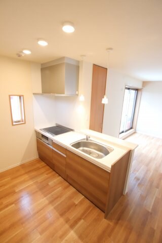 シャーメゾンSUNBAYの物件内観写真