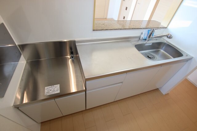 フォーリストベルプラスの物件内観写真