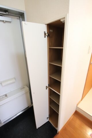 レオパレスエストの物件内観写真