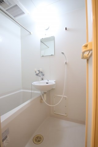 レオパレスエストの物件内観写真