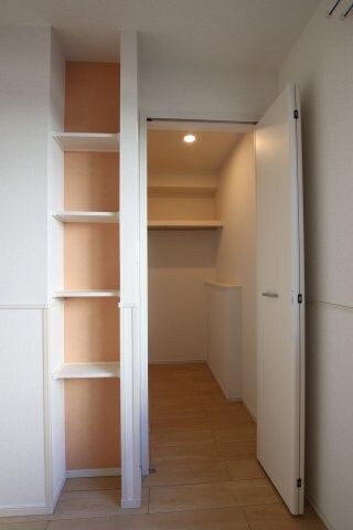 アップフィールドタウンAの物件内観写真