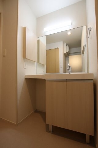 アップフィールドタウンAの物件内観写真