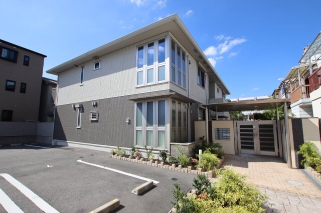 クリサンテーモの物件外観写真