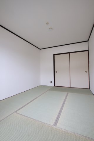 サニーハイツ健翔の物件内観写真