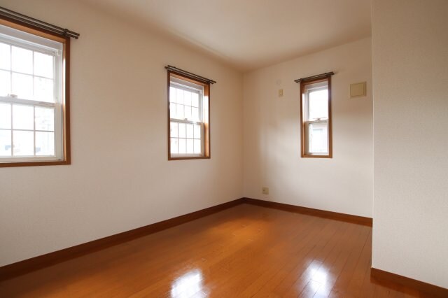 エンフィールド大饗の物件内観写真