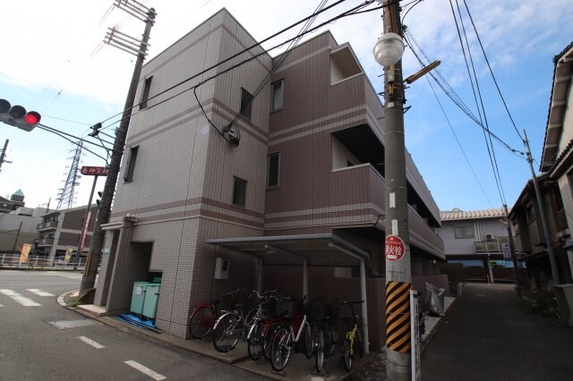 カーサ・コルの物件外観写真