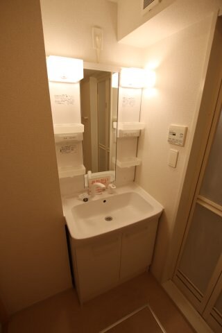 フルーリールの物件内観写真