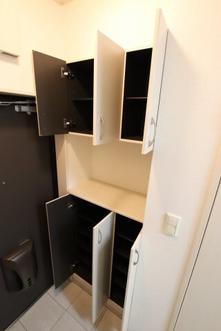 グレイシャスの物件内観写真