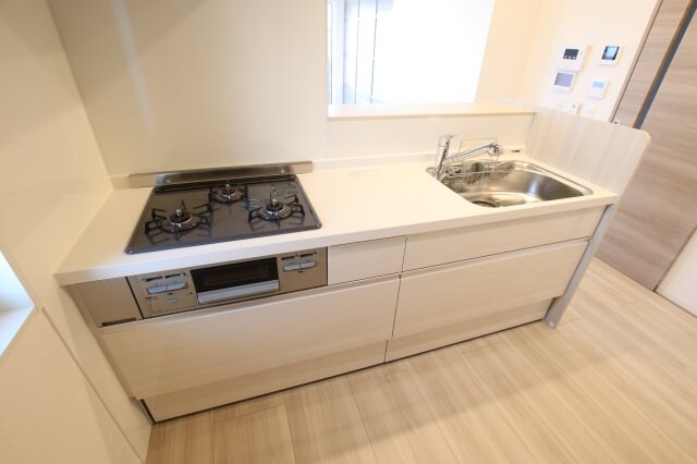 ラ・メゾン・プラムの物件内観写真