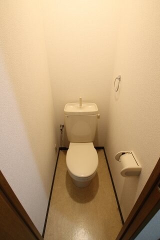 パーシモンフィールドの物件内観写真