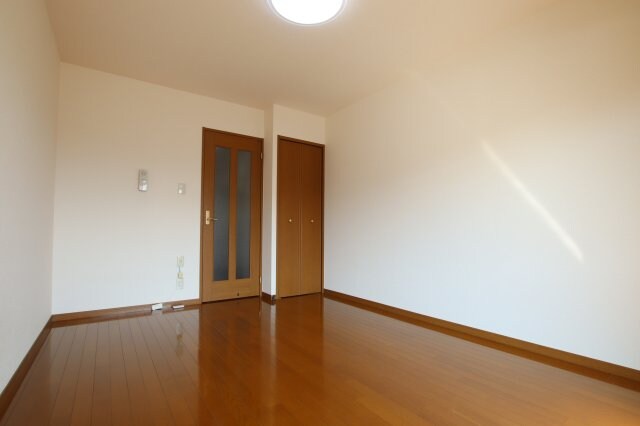パーシモンフィールドの物件内観写真