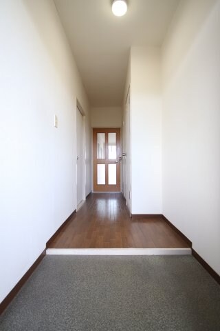 ドミール仲谷1号館の物件内観写真