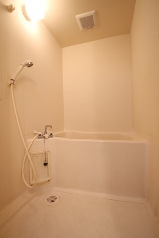 ドミール仲谷1号館の物件内観写真