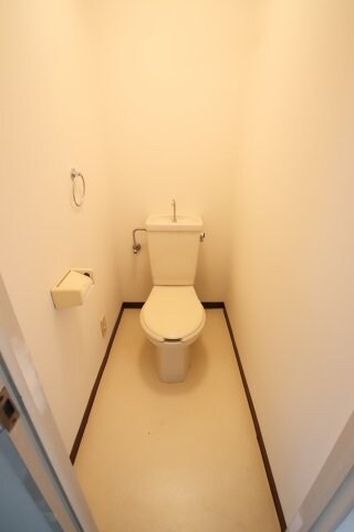 ドミール仲谷1号館の物件内観写真